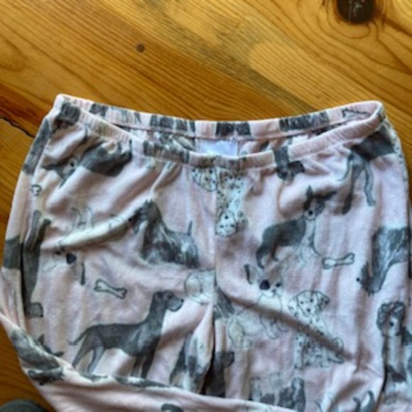 Pink Dog Print Fuzzy PJ pants - Picture 4 of 11